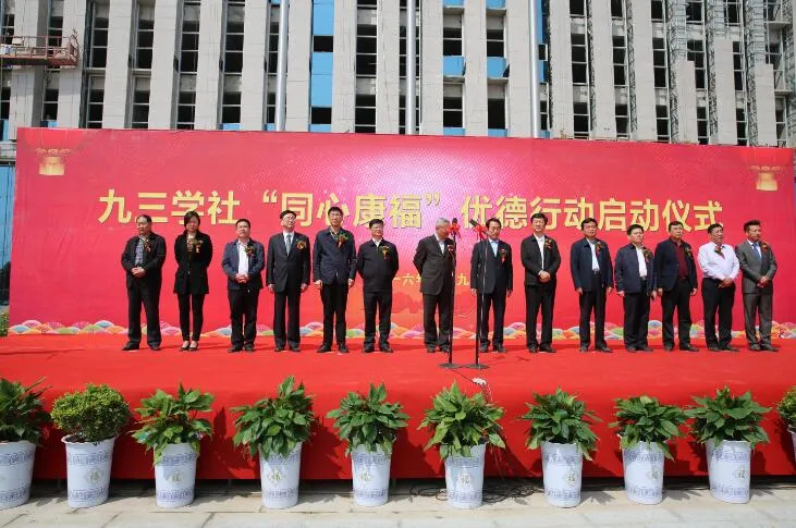 570c8fb5d28b5.jpg 570c8fb5d28b5.jpg